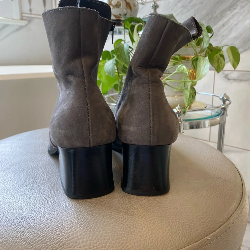 Arche Suede Booties Gray EU 41